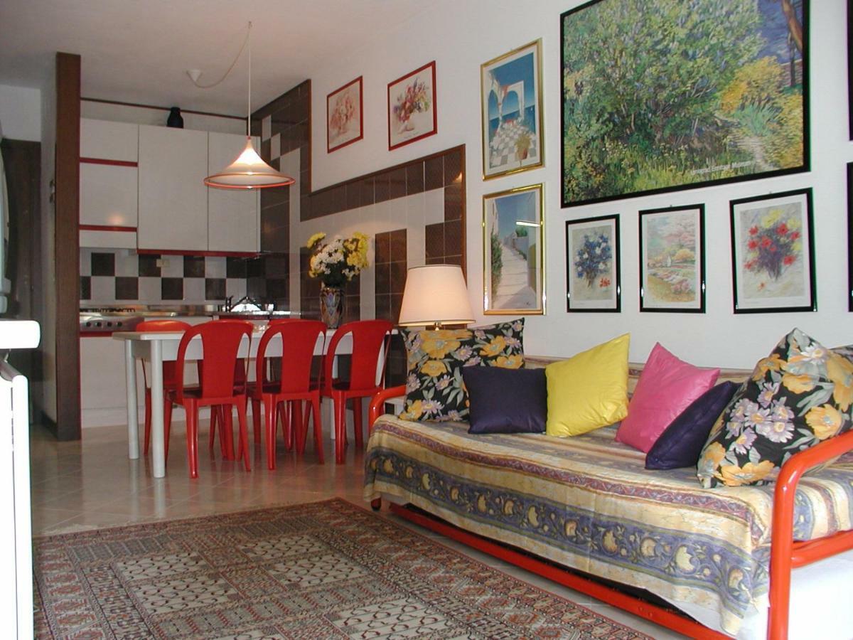 Complesso Solarium Apartamento Bibione Exterior foto